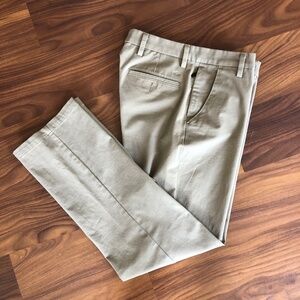 New Dockers Straight Fit Men’s Dark Khaki Pants W31 x L32 Extra Zip Pocket